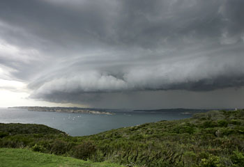 023530-sydney-storm-from-sumatra